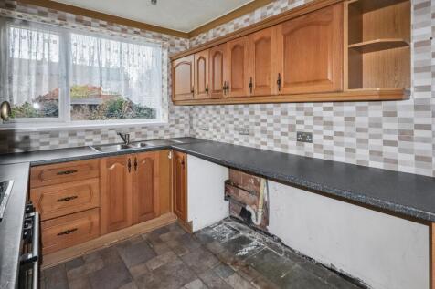 100 Barnsley Road, Darfield, Barnsley S73 9DD