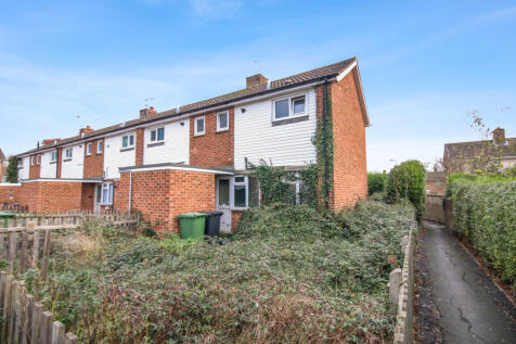 18 Alpine Close, Oakham, LE15 6NP