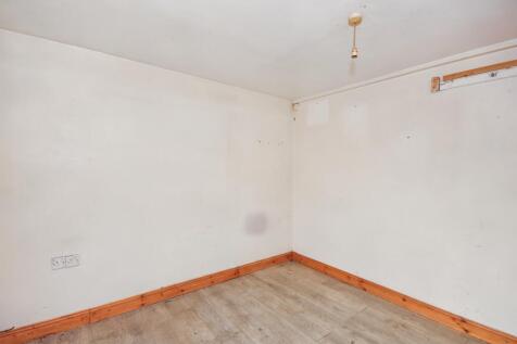 18 Alpine Close, Oakham, LE15 6NP