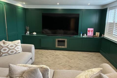 22 Villiers Crescent, Eccleston, St Helens, WA10 5HW