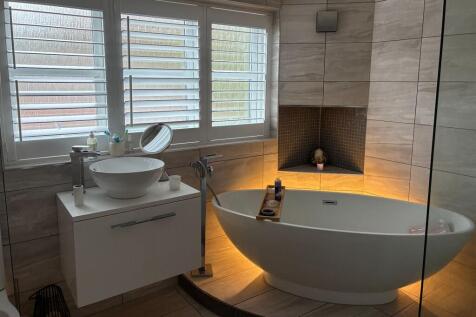 22 Villiers Crescent, Eccleston, St Helens, WA10 5HW