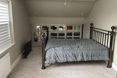 22 Villiers Crescent, Eccleston, St Helens, WA10 5HW