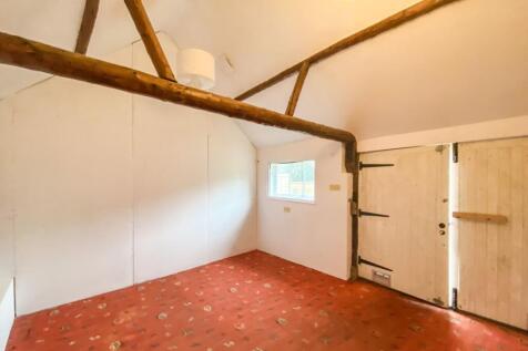 Henley Court Stables, Henley Lane, Box, Wiltshire SN13 8BX