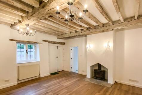 Henley Court Stables, Henley Lane, Box, Wiltshire SN13 8BX