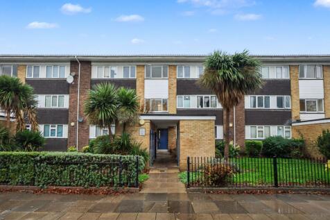 51 Barnes Wallis Court, Barnhill Road, Wembley HA9 9DN