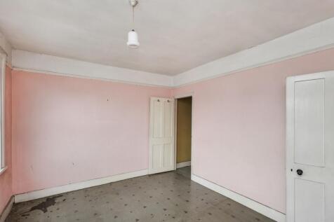 6 Tramway Avenue, Edmonton, N9 8PE