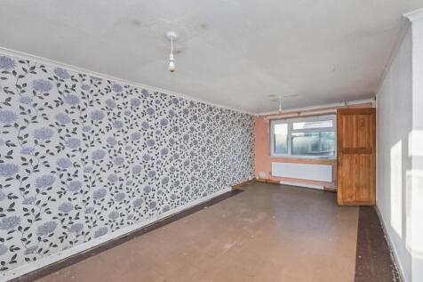 51 Sallowbush Road, Huntingdon, Cambridgeshire PE29 7BE