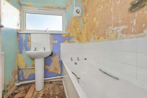 51 Sallowbush Road, Huntingdon, Cambridgeshire PE29 7BE