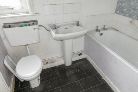 Flat 2, 14 Hutt Street, Hull, East Yorkshire, HU3 1QL