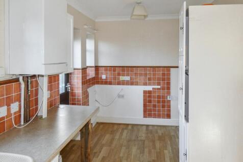 58 York Road, North Hull Estate, Hull, East Yorkshire, HU6 9RA