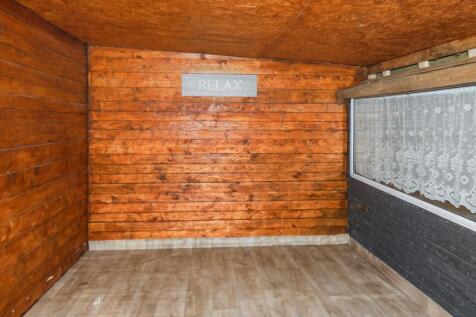 58 York Road, North Hull Estate, Hull, East Yorkshire, HU6 9RA