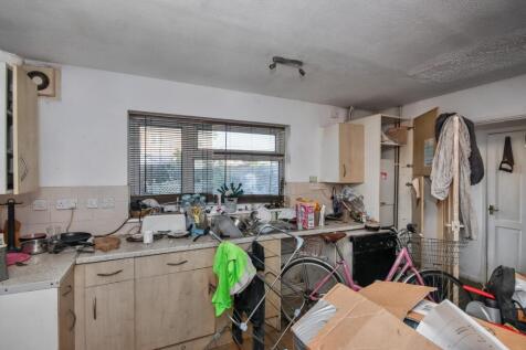 25 Darrington Close, Eaton Socon, St. Neots, Cambridgeshire PE19 8BG