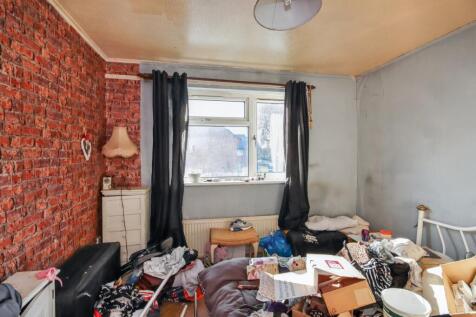 25 Darrington Close, Eaton Socon, St. Neots, Cambridgeshire PE19 8BG