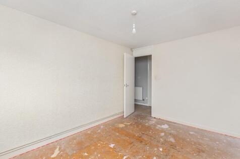 3 Swale Path, Bedford, Bedfordshire, MK41 7XS