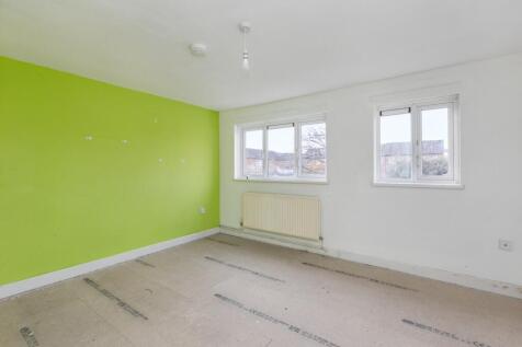 3 Swale Path, Bedford, Bedfordshire, MK41 7XS