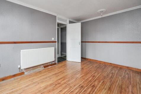 94 The Hove, Murdishaw, Runcorn, Cheshire, WA7 6EE