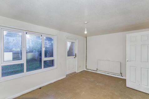 1 Sassoon Close, Wellingborough, Northamptonshire, NN8 3LR