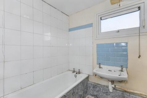 1 Sassoon Close, Wellingborough, Northamptonshire, NN8 3LR