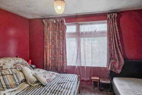 6 Keilder Close, Hillingdon, Uxbridge, UB10 0EU