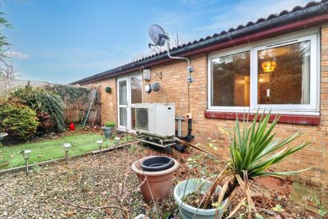 39 Middleton Avenue, Thornaby, Stockton-on-Tees, Cleveland, TS17 0HG