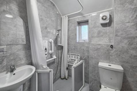 9 Bowlingfield, Ingol, Preston, Lancashire, PR2 7DD