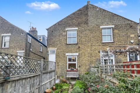 102 Swaby Road, Earlsfield, London SW18 3QZ