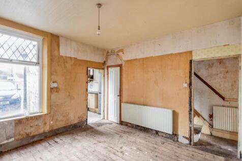 9 Barnes Road, Heysham, Morecambe LA3 1UW