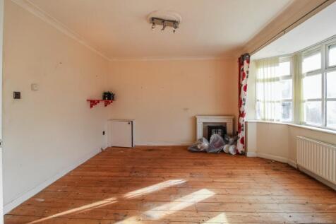 Flat 1, Greenlea, Keyhaven Road, Lymington, SO41 0QX