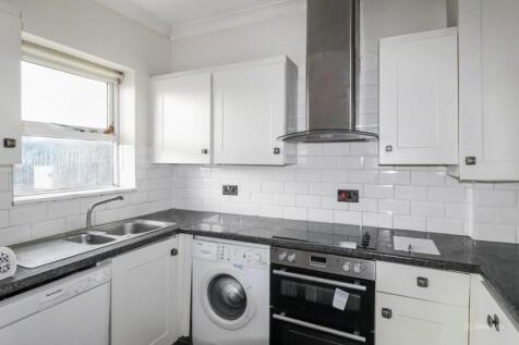 Flat 1, Greenlea, Keyhaven Road, Lymington, SO41 0QX