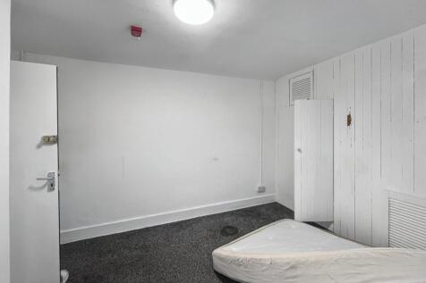 304A High Street, Sutton, Surrey, SM1 1PQ