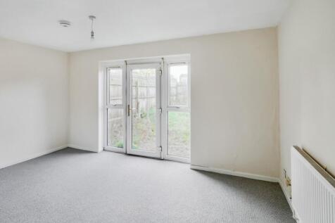 15 Brook Close, Bulwell, Nottingham, Nottinghamshire, NG6 8NL