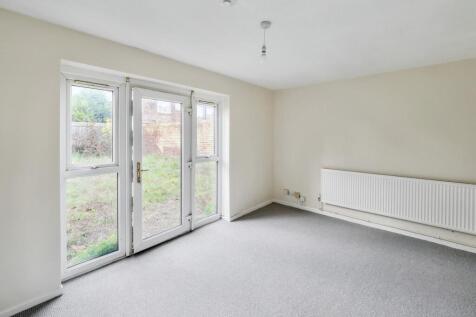 15 Brook Close, Bulwell, Nottingham, Nottinghamshire, NG6 8NL