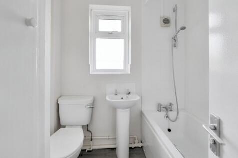 15 Brook Close, Bulwell, Nottingham, Nottinghamshire, NG6 8NL