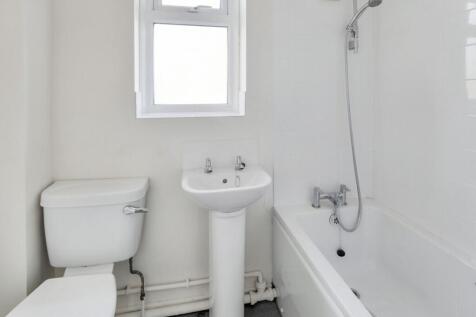 15 Brook Close, Bulwell, Nottingham, Nottinghamshire, NG6 8NL