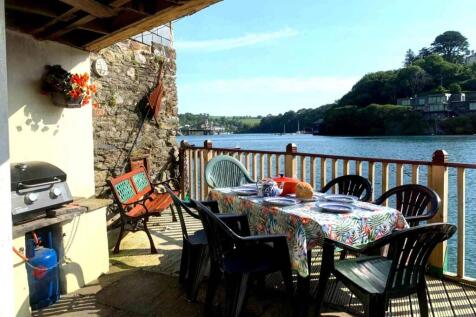 Ferrymans Cottage, 6 Station Road, Fowey, PL23 1DF
