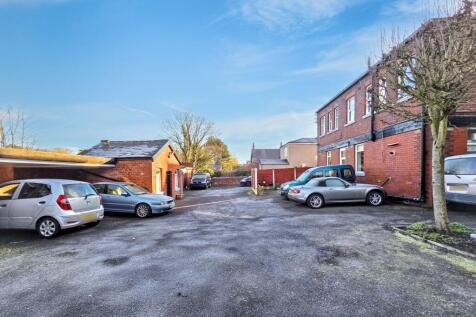 Flat 14 Jubilee Cottages 143-145 St. Andrews Road South Lytham St. Annes Lancashire, FY8 1YB