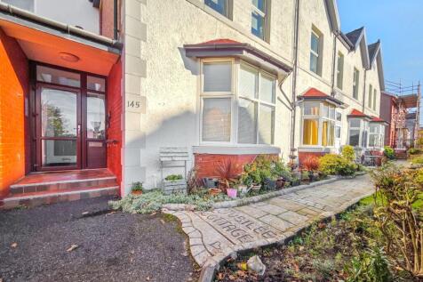 Flat 14 Jubilee Cottages 143-145 St. Andrews Road South Lytham St. Annes Lancashire, FY8 1YB