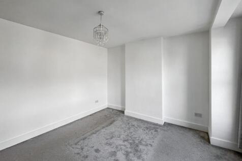 6 Orchard Villas, Cray Road, Sidcup, Kent, DA14 5DJ