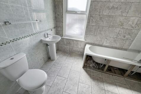 6 Orchard Villas, Cray Road, Sidcup, Kent, DA14 5DJ