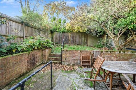 4 Antrim Grove, Belsize Park, London NW3 4XR