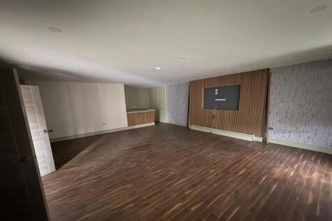 The Beeches, 26 Whalley Road, Wilpshire, Blackburn, BB1 9JT