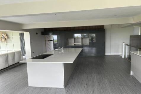 The Beeches, 26 Whalley Road, Wilpshire, Blackburn, BB1 9JT