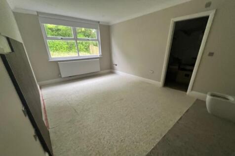 The Beeches, 26 Whalley Road, Wilpshire, Blackburn, BB1 9JT