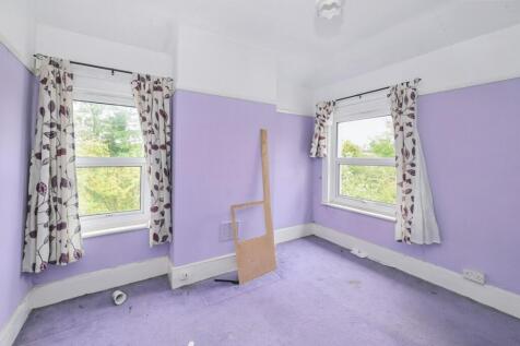 1 ,1A, 2 Mount Zion, Benfleet, Essex SS7 2AR