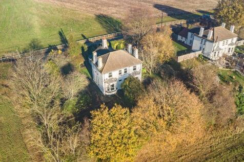 1 ,1A, 2 Mount Zion, Benfleet, Essex SS7 2AR