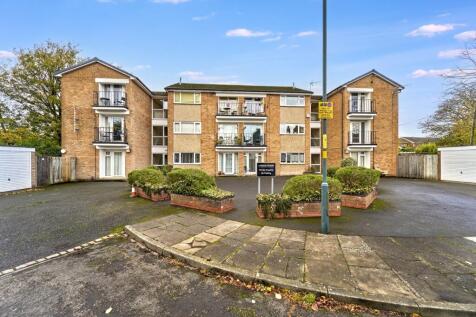 Flat 11, Lyndon House, 2 Conifer Drive, Birmingham B31 2HX