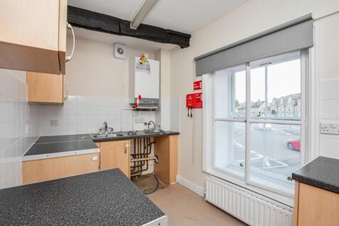 107 High Street, Witney, Oxfordshire, OX28 6HY