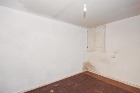 64 Longsands Road, St. Neots, Cambridgeshire PE19 1TE