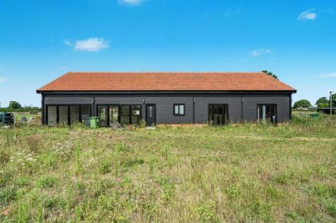 Stonebridge Barn, Church Road, Earsham, Bungay, NR35 2TL