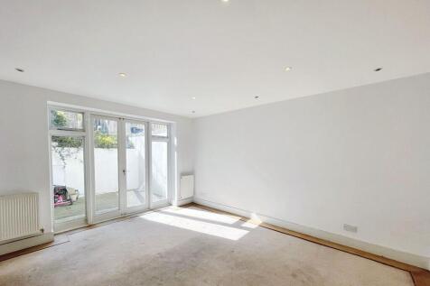 Flat 4, 12 Elm Grove Wimbledon London SW19 4HE